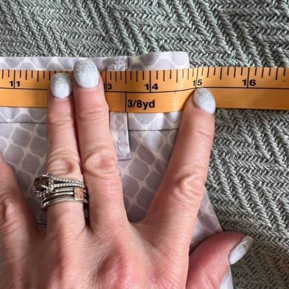 Gap Slim City Cropped Khakis - Picture 10 of 12